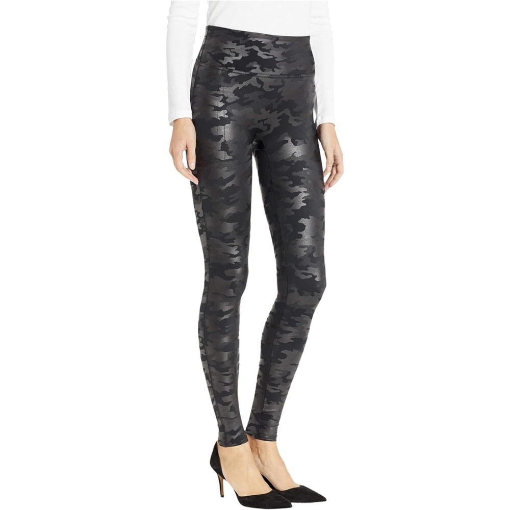 SPANX Black Camo Faux Leather Leggings - Tummy Control Waistband Compression! - Picture 4 of 4